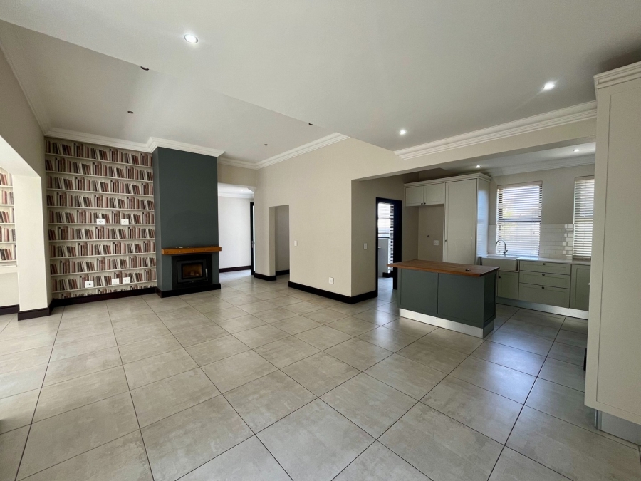 3 Bedroom Property for Sale in Sitari Country Estate Western Cape